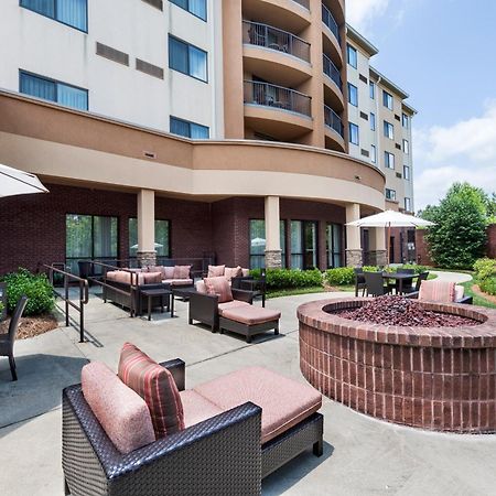 Courtyard By Marriott Atlanta Buford Mall Of Georgia Exterior photo