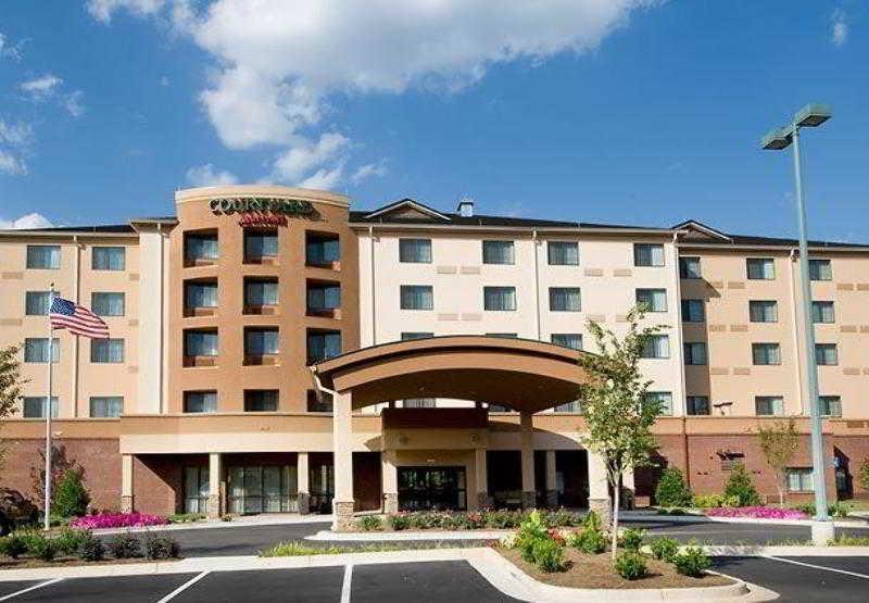Courtyard By Marriott Atlanta Buford Mall Of Georgia Exterior photo