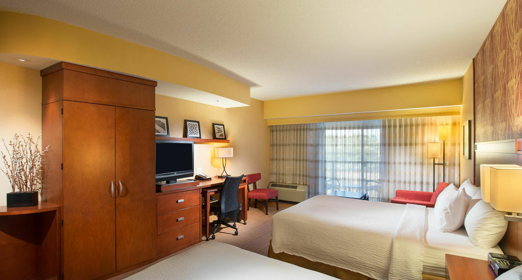 Courtyard By Marriott Atlanta Buford Mall Of Georgia Exterior photo