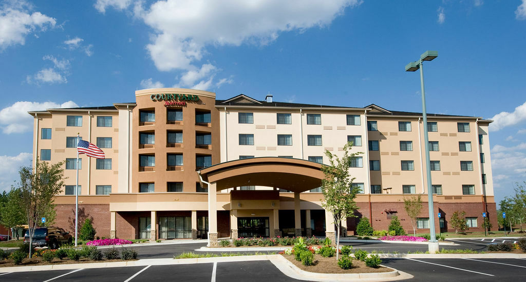 Courtyard By Marriott Atlanta Buford Mall Of Georgia Exterior photo
